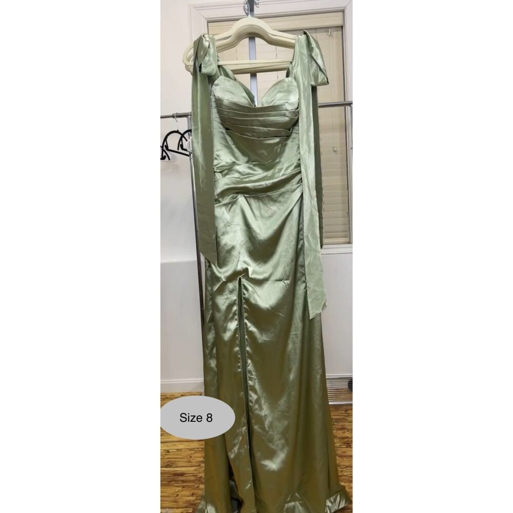 Long Formal Green Dress- Size 8- New